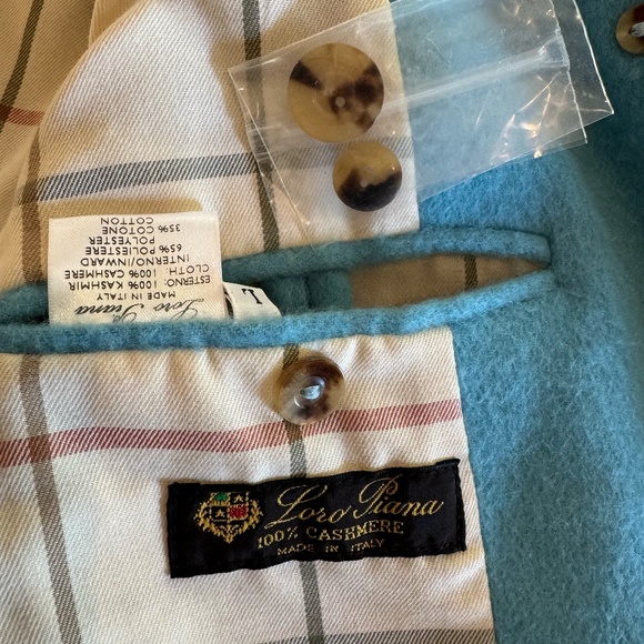Vintage Loro Piana 100% Cashmere Vest, Size Large - Picture 8 of 13